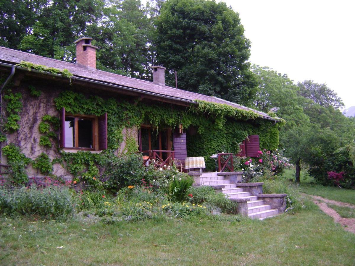 Bed and Breakfast Le Genevray à La Mure  Extérieur photo